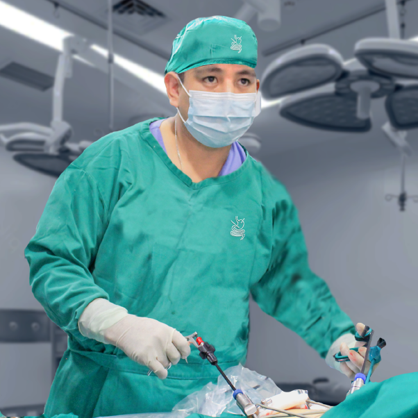 dr-elvrin-paucar